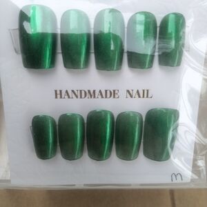 Handmade Green Ombre Press-On Nails